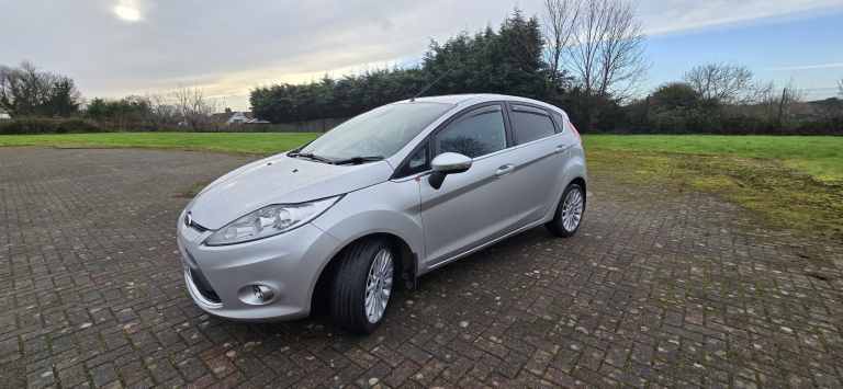 Ford, FIESTA, Hatchback, 2011, Manual, 1388 (cc), 5 doors