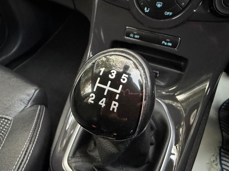 2013 Ford Fiesta 1.0T EcoBoost Titanium X Euro 5 (s/s) 5dr HATCHBACK Petrol Manual