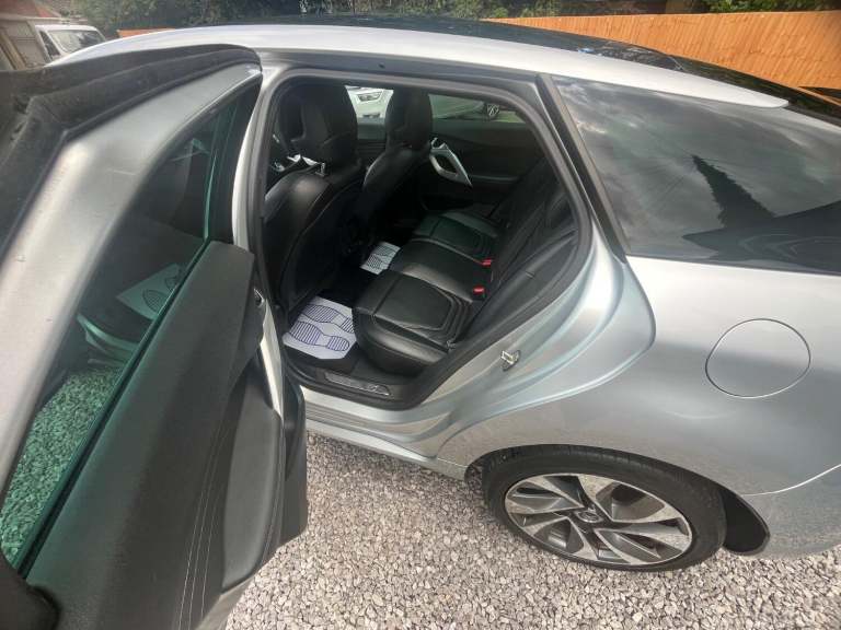 2012 Citroen DS5 2.0 HDi DSport 5dr HATCHBACK DIESEL Manual