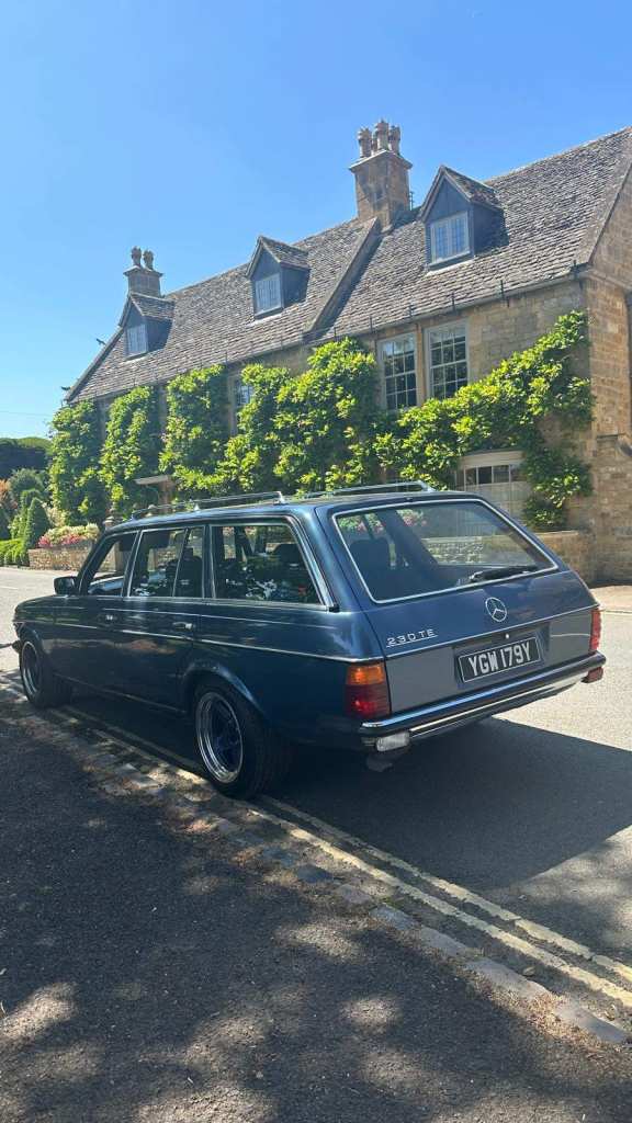 Mercedes-Benz 230TE 1983