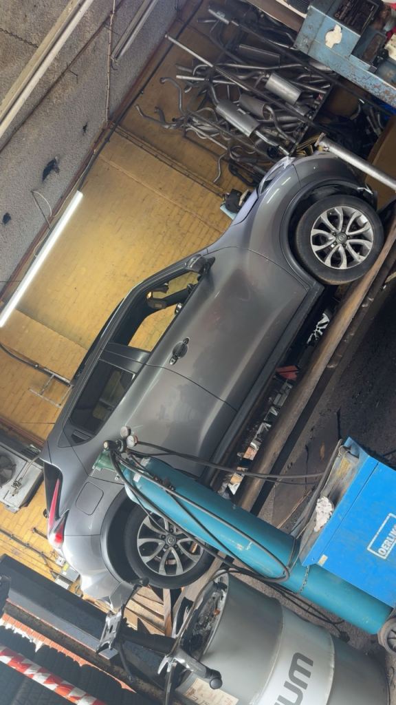 Nissan, JUKE, Hatchback, 2014, Manual, 1461 (cc), 5 doors