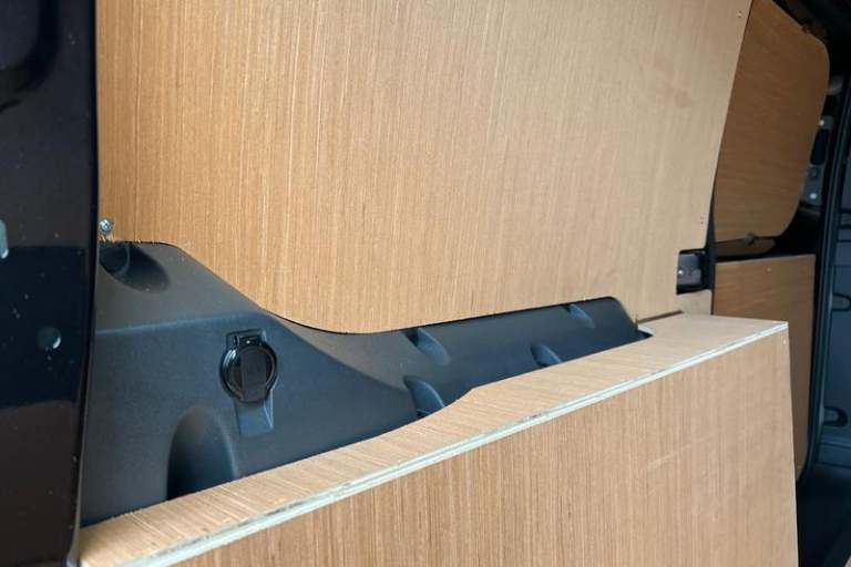 2025 Ford Transit Connect 250 Limited AUTO L2 LWB 1.5 EcoBoost PHEV 150ps, AIR CON, REAR PARKING ...