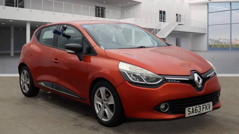 2013 Renault Clio 1.5 dCi 90 Dynamique MediaNav Energy 5dr HATCHBACK DIESEL Manual