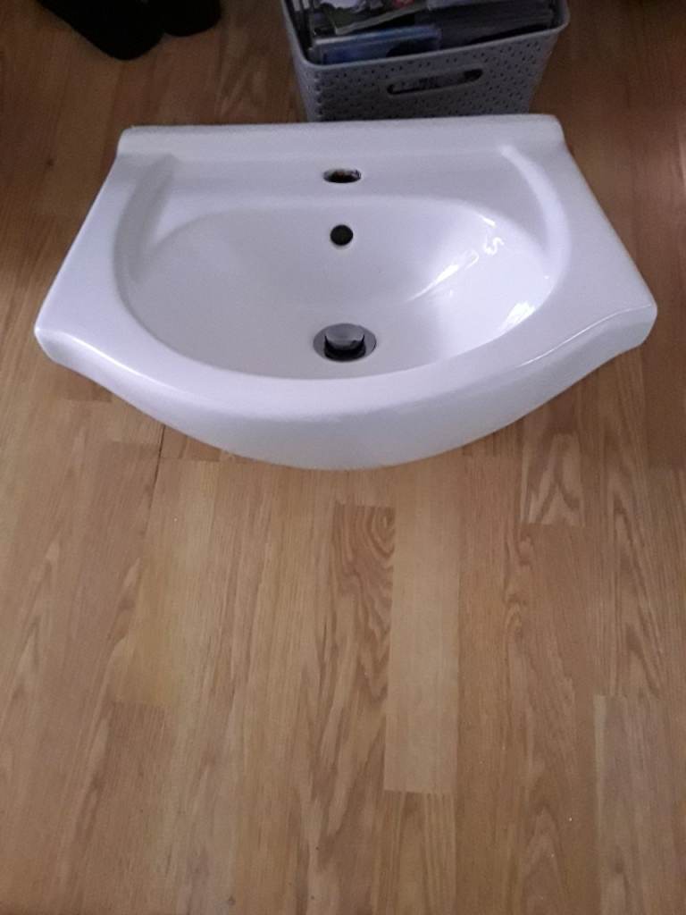 Second hand Cloakroom Basin