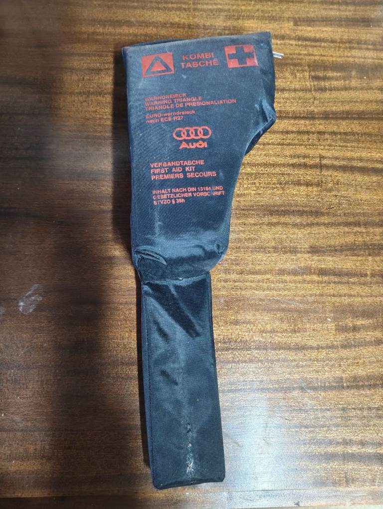 Audi A2 sealed First Aid kit and warning triangle 