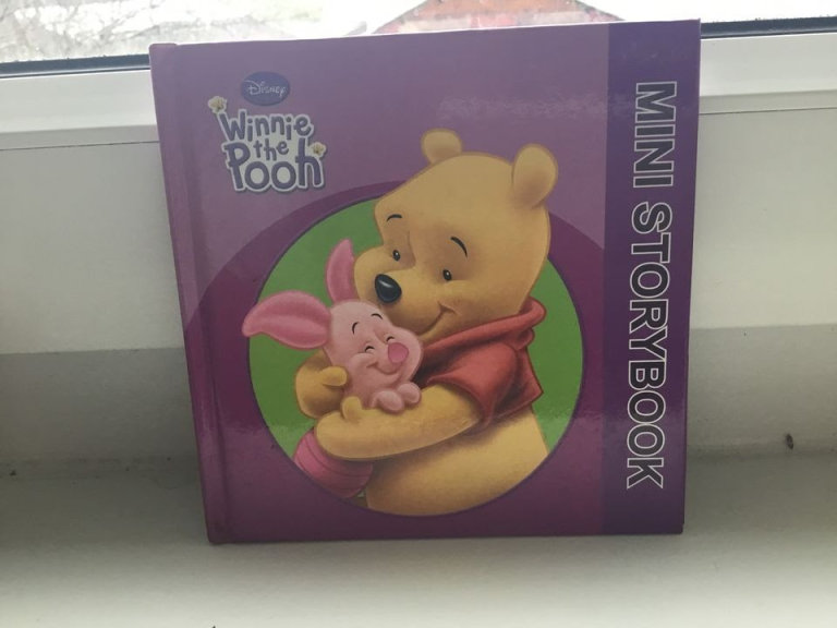 Various Disney books new in different sizes