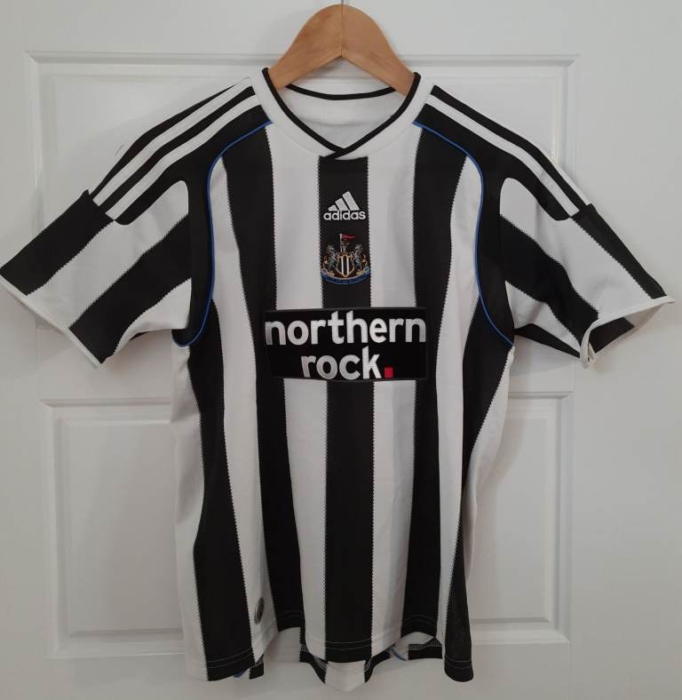 Newcastle United Vintage Adidas Boys Football Shirt - Age 11-12 Years