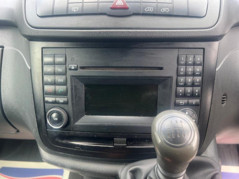 2013 Mercedes-Benz Vito 113CDI BlueEFFICIENCY Window Van PANEL VAN Diesel Manual