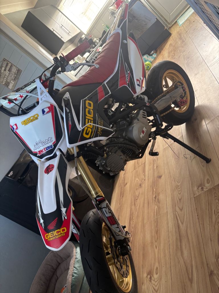 Road legal pit bike. 160cc M2R racing. 