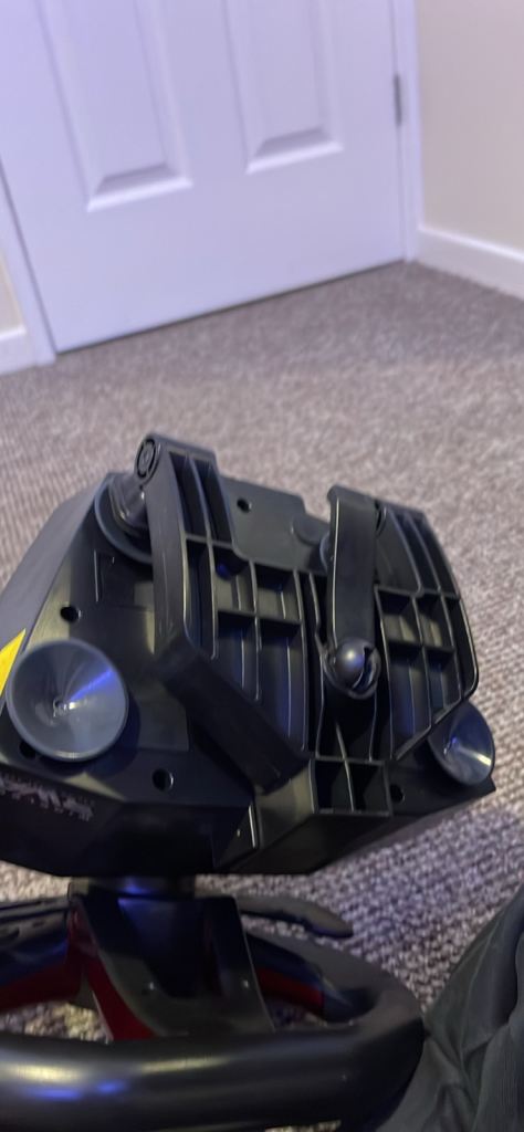 Hori steering wheel with pedals