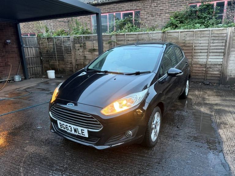 2013 Ford Fiesta 1.25 Zetec Hatchback 5dr Petrol Manual Euro 5 (82 ps) Hatchback Petrol Manual
