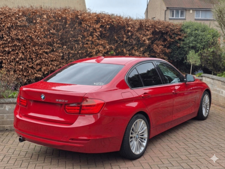 BMW 320d EfficientDynamics 2012 - Rare Red & Tan Leather Spec - New Clutch