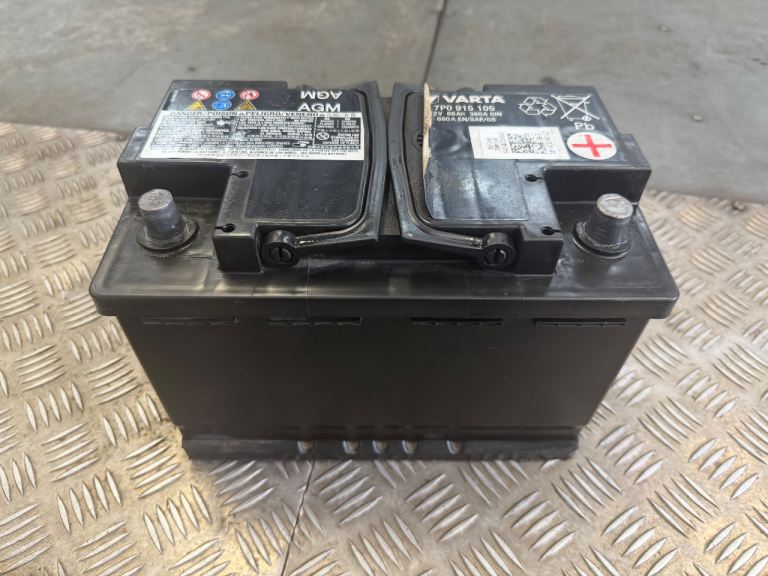 VARTA AGM 12 VOLT BATTERY 70AH  GOOD CONDITION 