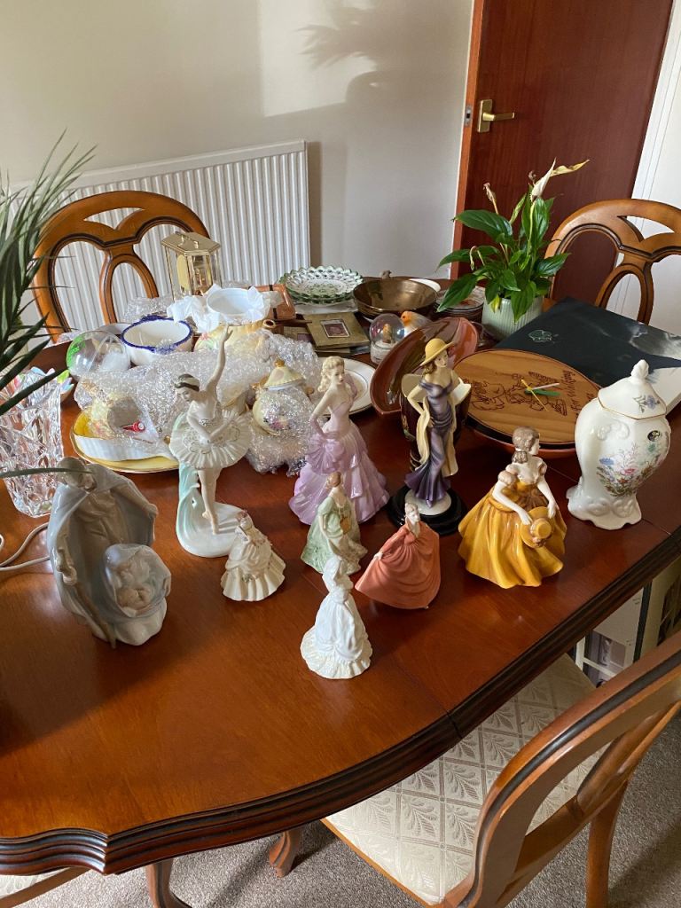 Selection of Collectible Porcelain Figurines – Coalport, Juliana, Leonardo