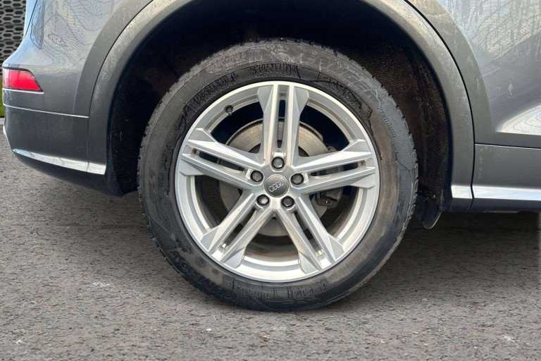 2018 Audi Q5 40 TDI Quattro S Line 5dr S Tronic ESTATE DIESEL Automatic