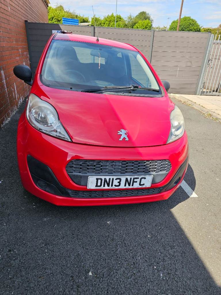 Peugeot, 107, Hatchback, 2013, Manual, 998 (cc), 3 doors