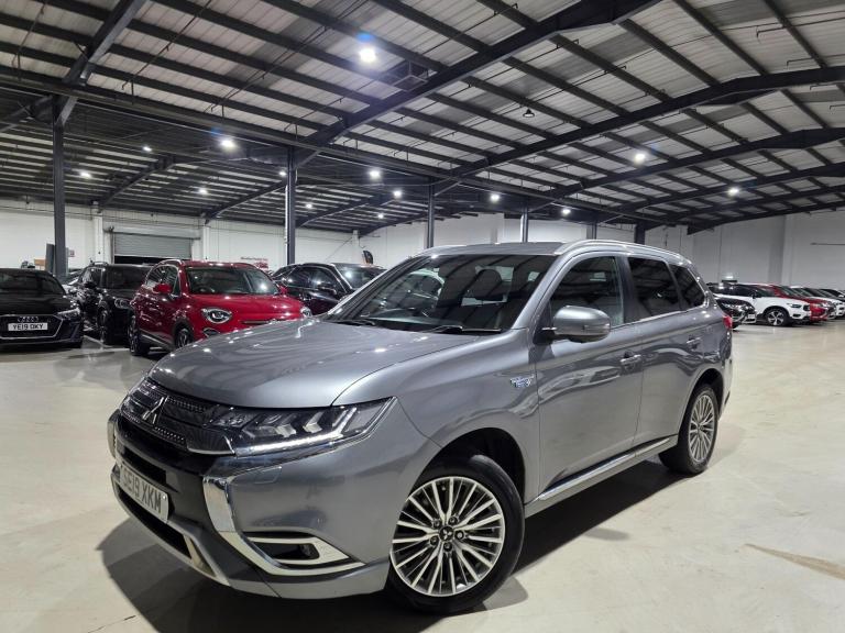 2019 Mitsubishi Outlander 2.4h TwinMotor 13.8kWh 4h CVT 4WD Euro 6 (s/s) 5dr ESTATE Petrol/Electr...
