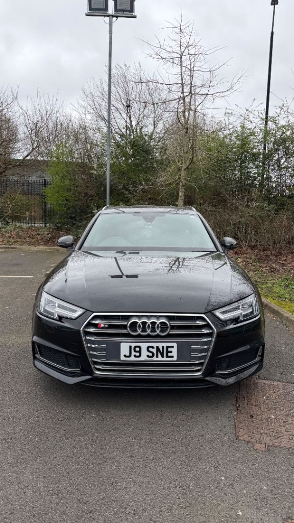 Audi S4 Avant Quattro – 3.0 V6 Turbo – Auto 