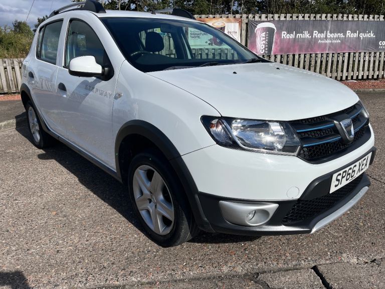 Dacia Sandero Stepway Laureate 1.5 DCI ULEZ Compliant £20 Tax Astra Megane Corsa Fiesta Clio Focus