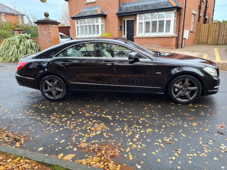 Absolutely Exceptional 2011 Mercedes-Benz CLS 350 V6 CDI Diesel Blueefficiency Automatic 7 Speed