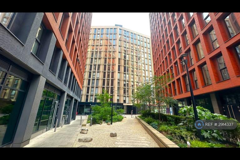1 bedroom flat in Carding Building, Manchester, M1 (1 bed) (#2914337)