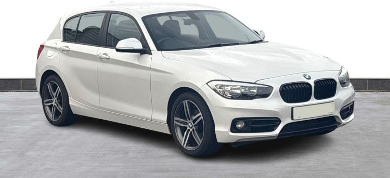2018 BMW 1 Series 118i 1.5 Sport 5dr ++ MEDIA PACK / NAV / ULEZ / DAB / BLUETOOTH ++ HATCHBACK Pe...