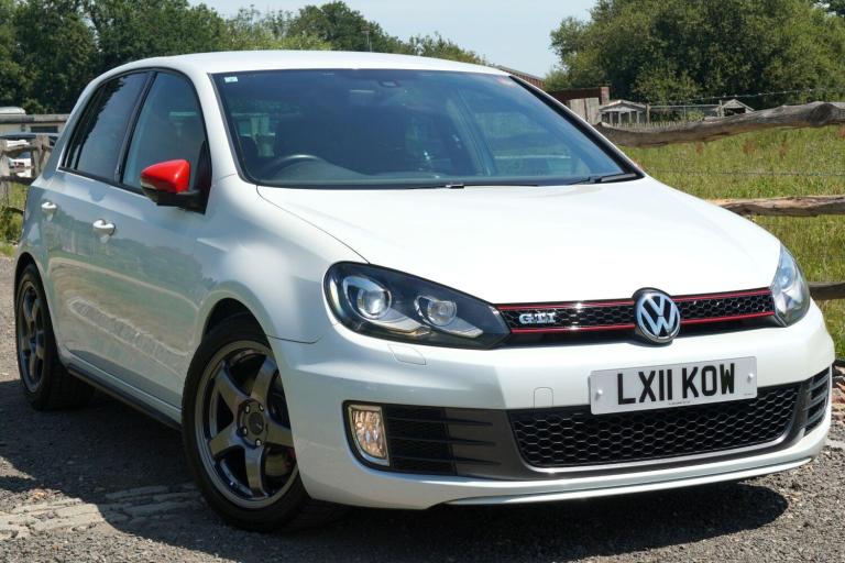 Volkswagen Golf 2.0 TSI GTI Hatchback 5dr Petrol DSG Euro 5 (210 ps) Petrol Automatic