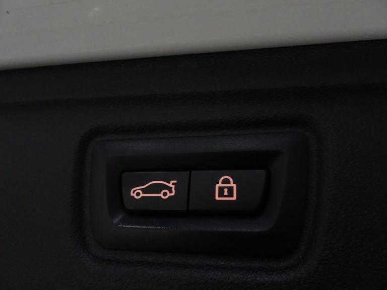 2020 BMW 3 Series 2.0 320d MHT M Sport Touring 5dr Diesel Hybrid Auto Euro 6 (s/s) (190 ps) Estat...