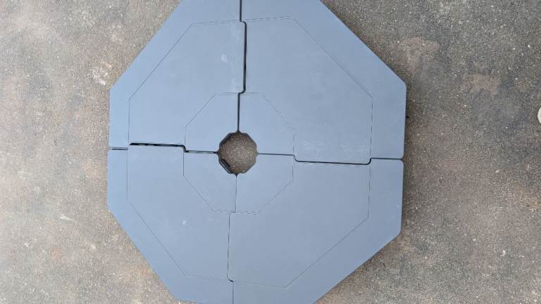 NEW G-blocs Parasol base.