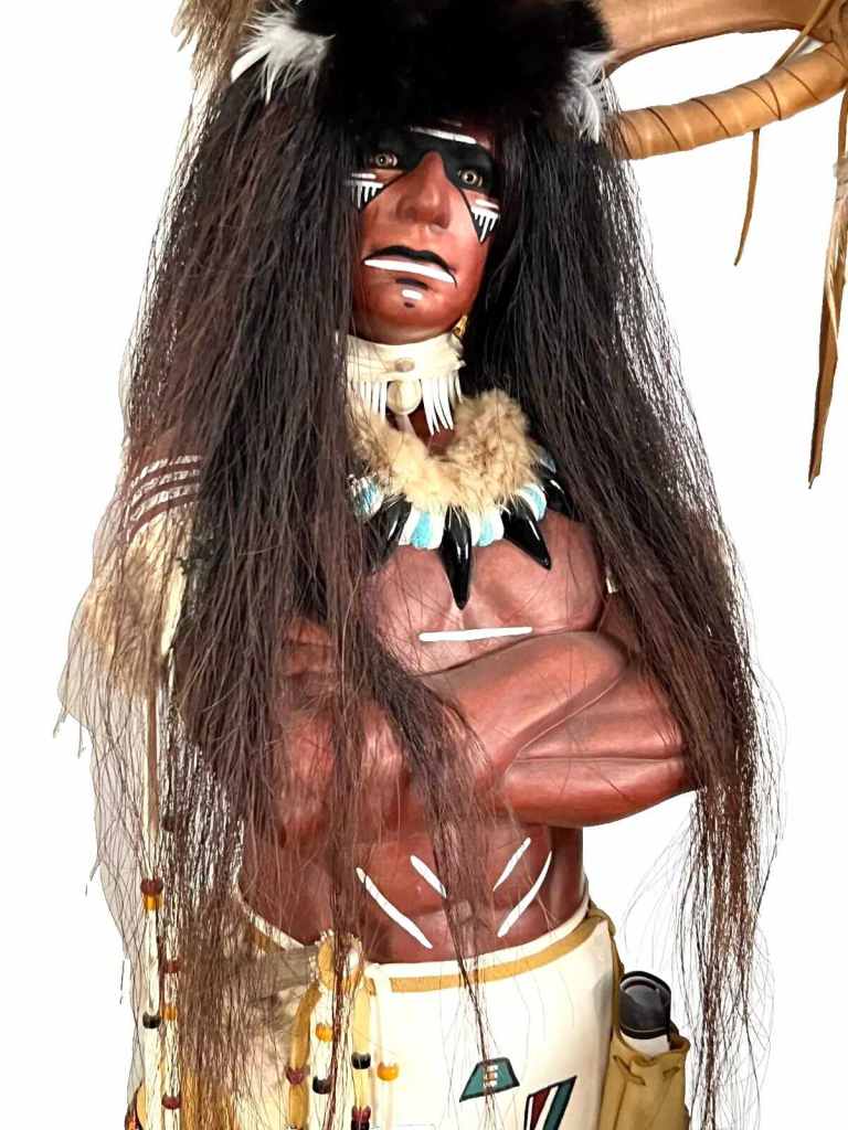 Native American Indian Figurines 1 pair Forgotten Warrior & Princess in Port From USA