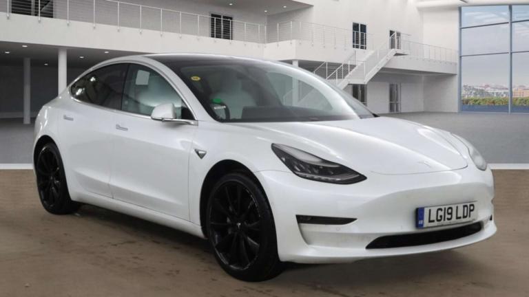 2019 Tesla Model 3 Standard Plus 4dr Auto SALOON ELECTRIC Automatic