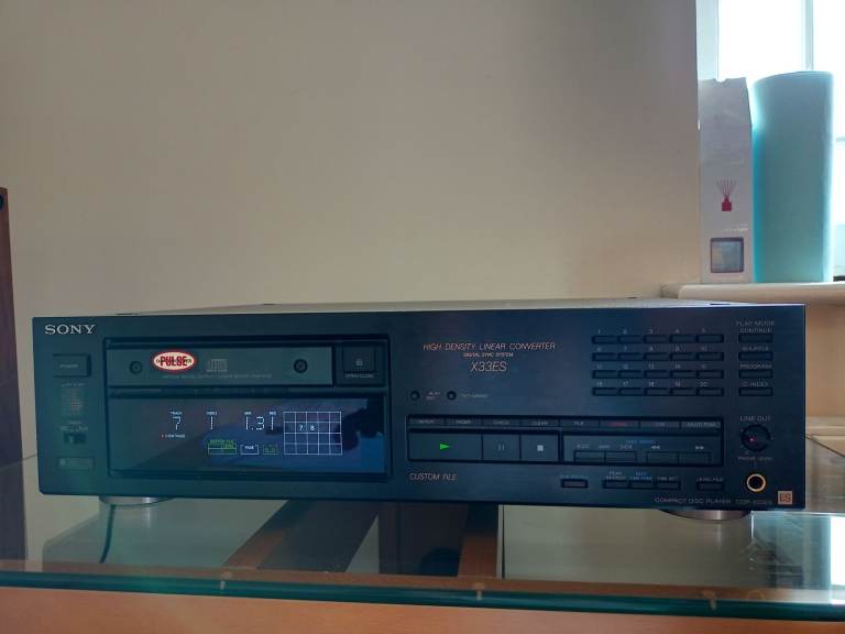 Sony CDP-X33ES compact disc player