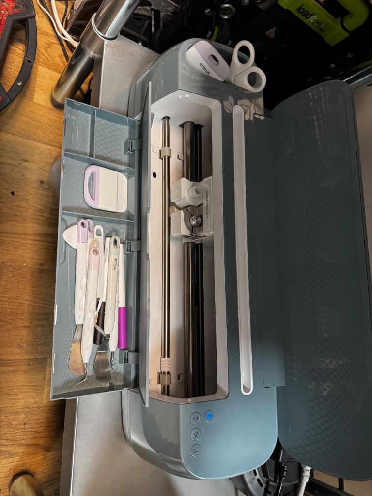Cricut Bundle for sale