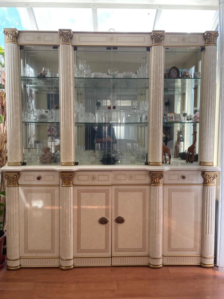 Stunning Large Glass Display Cabinet – Cream & Gold Classic Style