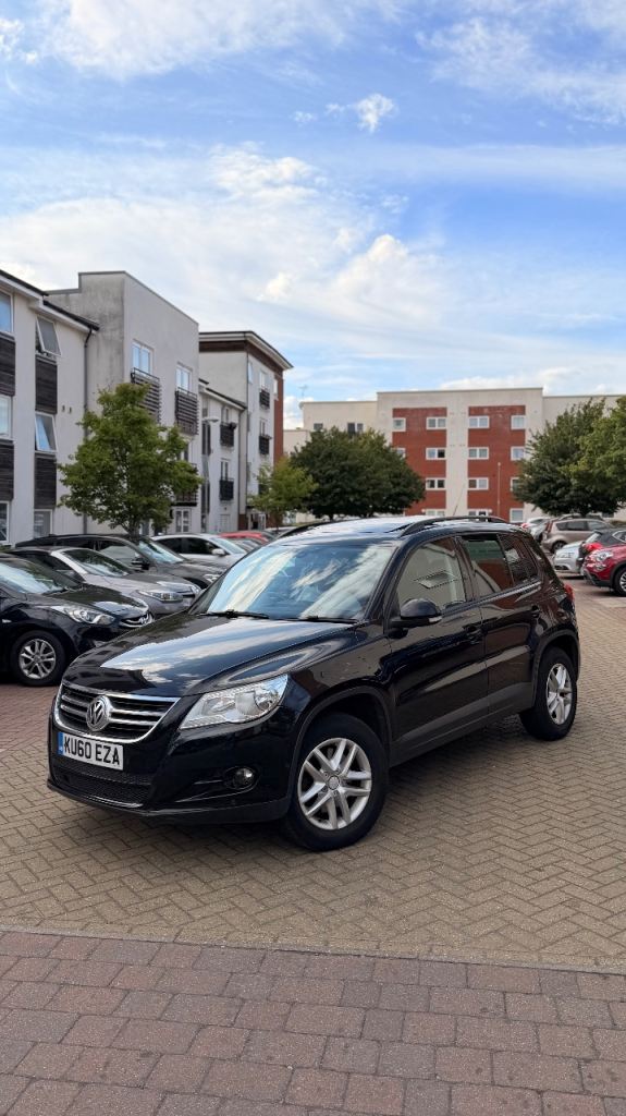 Volkswagen, TIGUAN, Estate, 2010, Manual, 1968 (cc), 5 doors