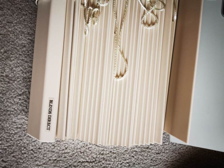 Brand new blinds curtains 90cm width 150cm drop height 