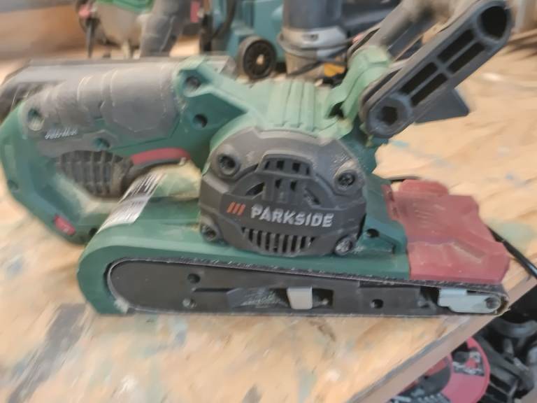 Bosch Hoe And Garden Belt Sander PBS 75 A (710 W, In Carton Packaging