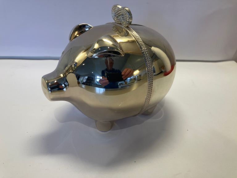 Vera Wang, Silver plated pig, money box 