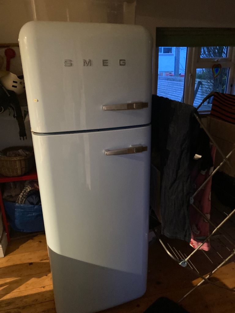 🌟🌟 SMEG freestanding fridge freezer🌟🌟