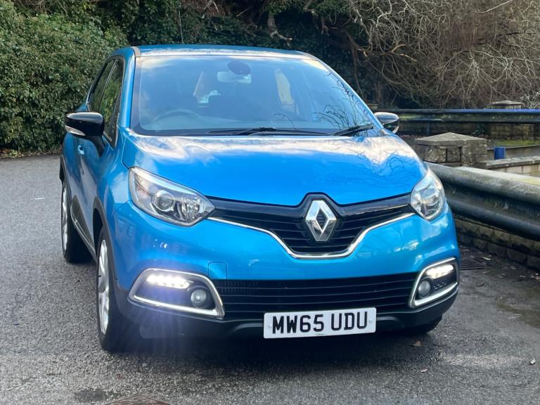 2015 Renault Captur 1.5 dCi ENERGY Dynamique Nav Automatic Euro 6 (s/s) 5dr HATCHBACK Diesel Auto...