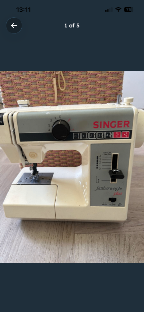 Singer sewing machine 