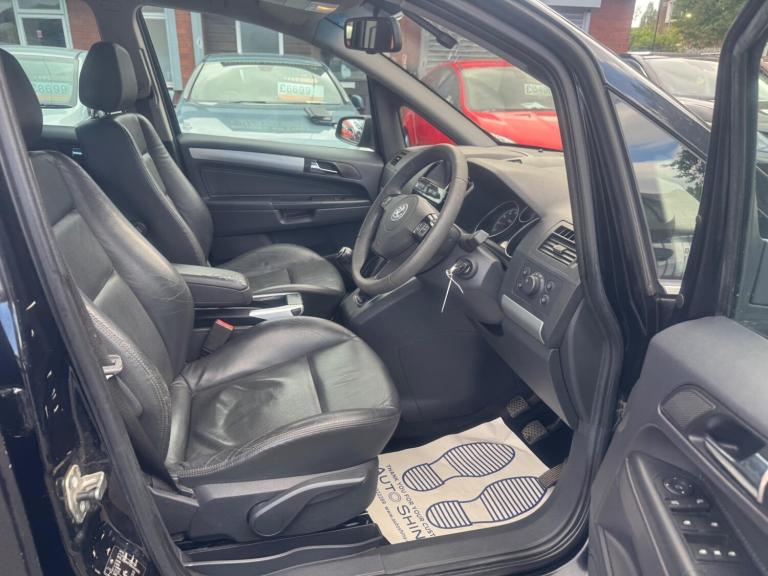 2009 Vauxhall Zafira 1.8i Elite 5dr MPV PETROL Manual
