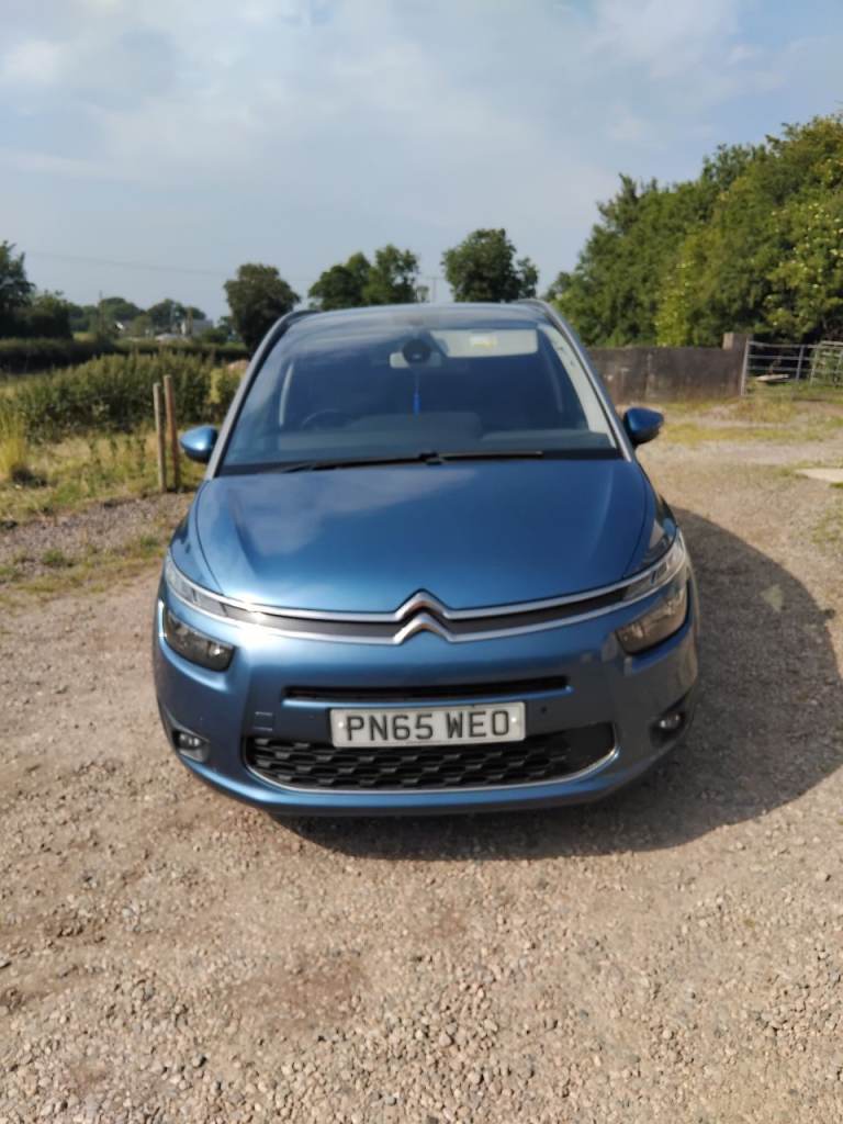 Citroen c4 grand picasso to me and i have driven it 