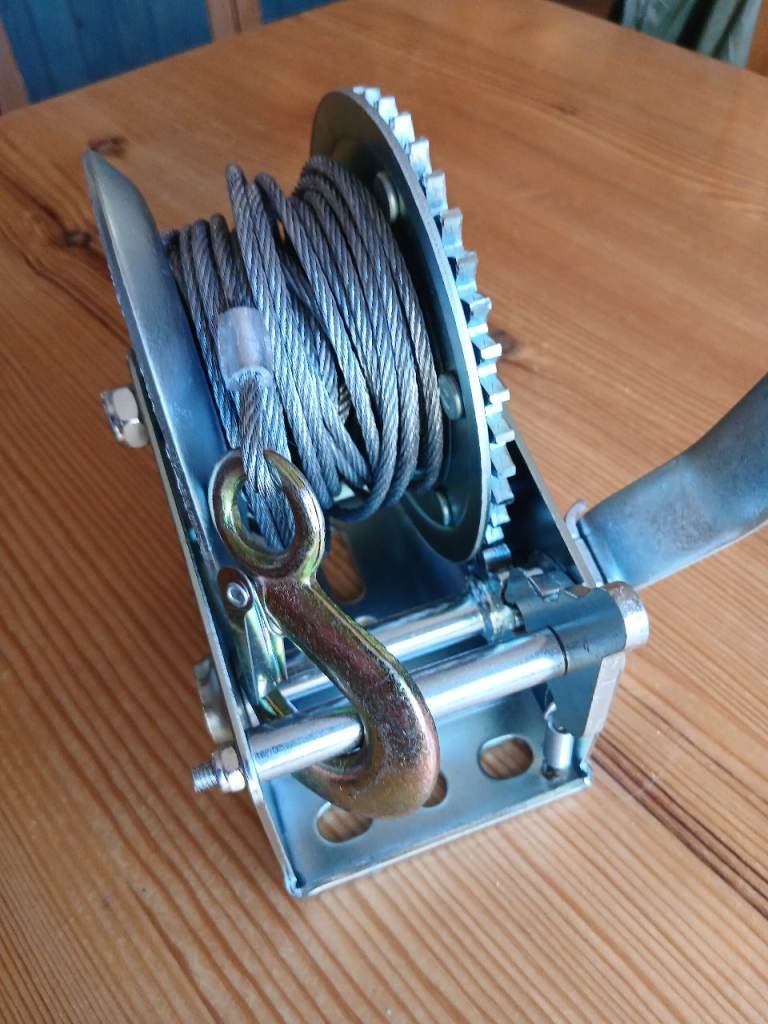 Hand winch