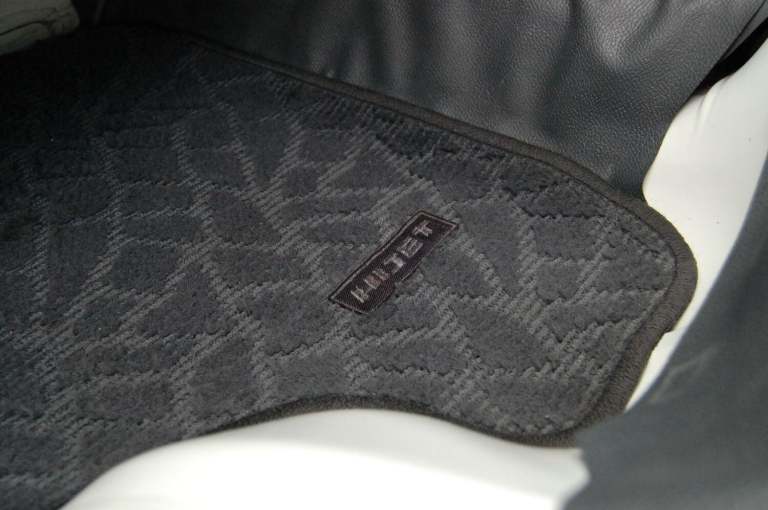 DAIHATSU HIJET  White Manual Petrol 2008