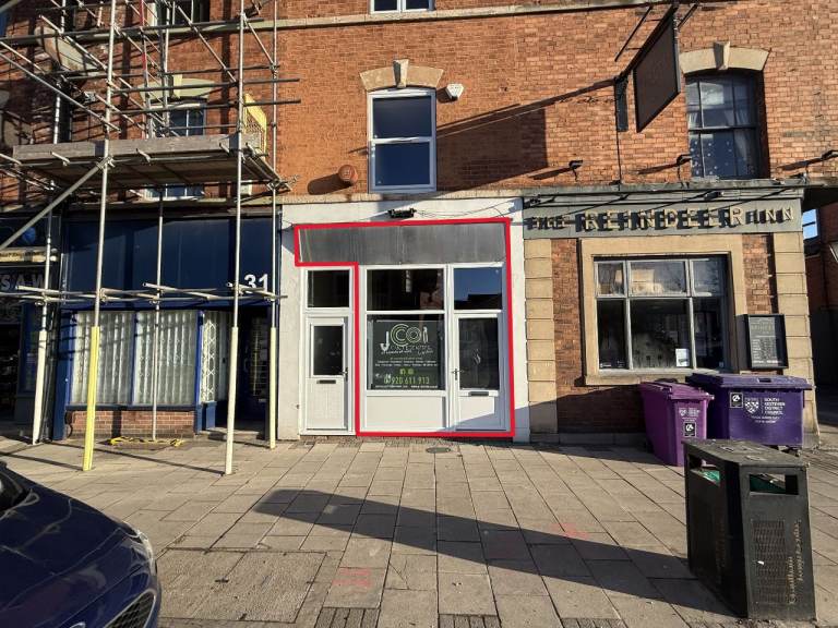 Retail Premises To Rent in Grantham