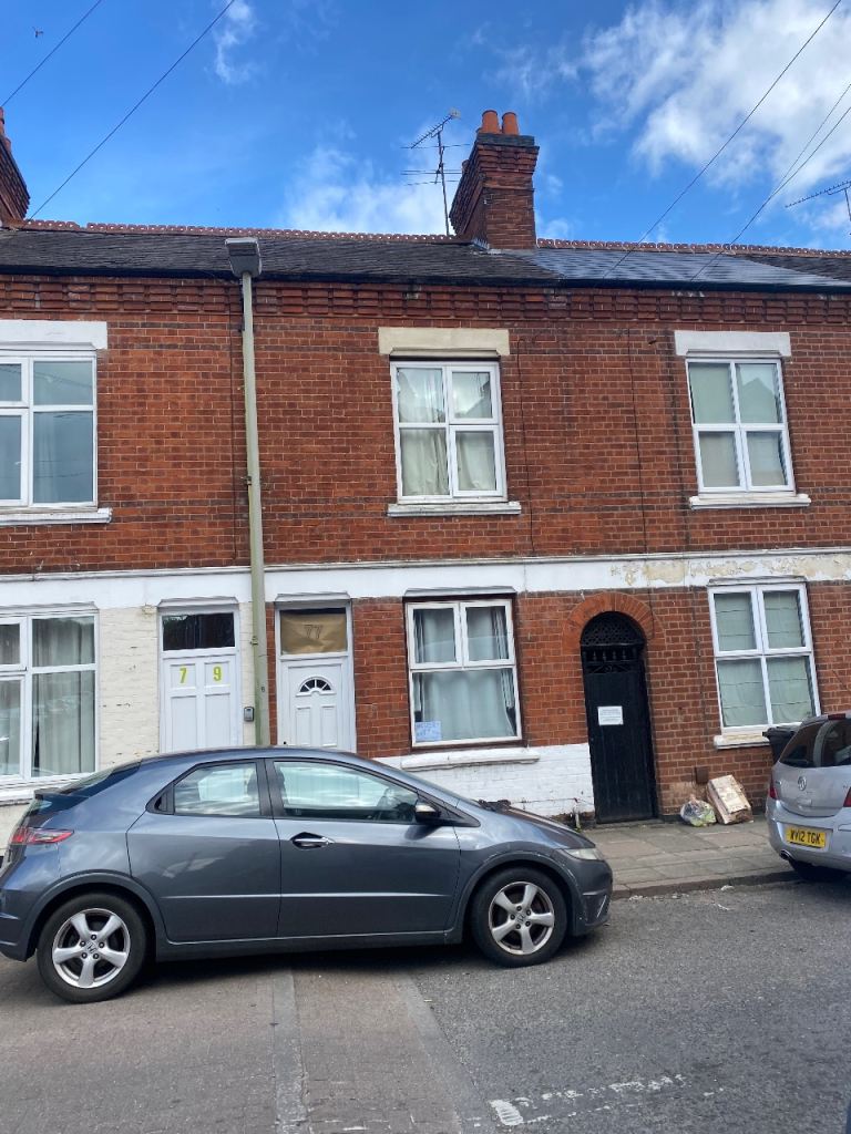 2- bed terrace to rent 2 min walk leicester city center le3 5jf 2 min walk city cente