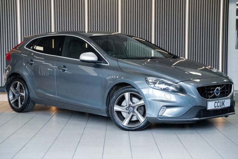 2016 Volvo V40 2.0 D3 R-Design Nav Hatchback 5dr Diesel Manual Euro 6 (s/s) (150 ps) Hatchback Di...