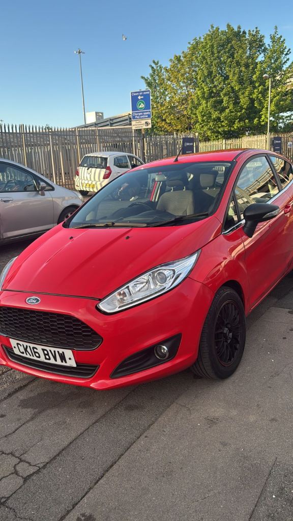 Ford, FIESTA, Hatchback, 2016, Manual, 1241 (cc), 3 doors