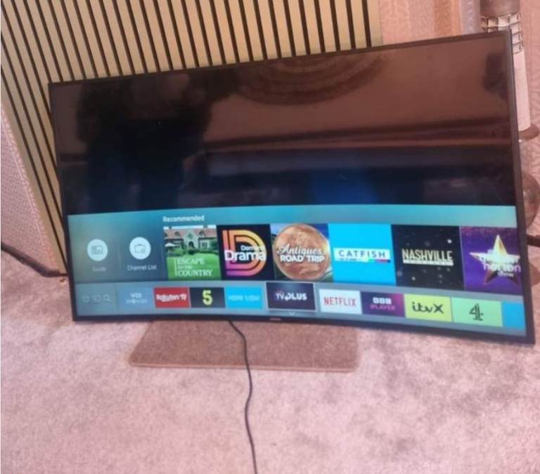 SAMSUNG 48 INCH CURVE SMART TV (SOLD)
